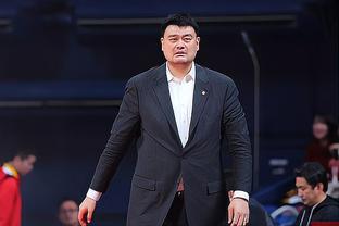 Woj：今日战绿军马克西状态降级为出战成疑 他感觉身体不适